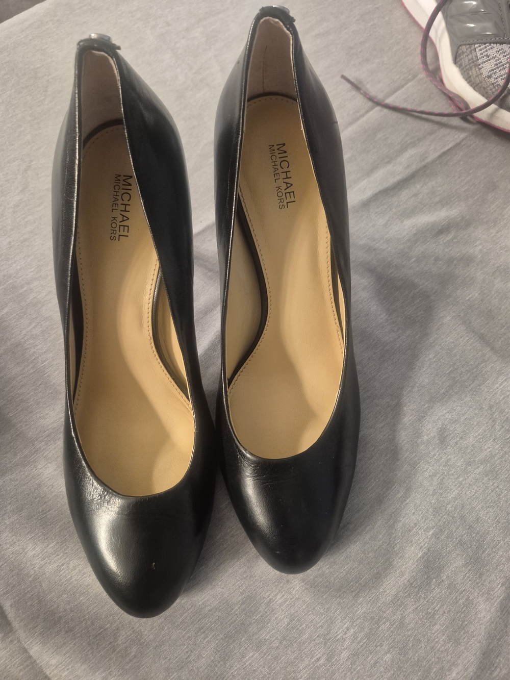 Michael Kors Black Leather Rounded-Toe Pumps